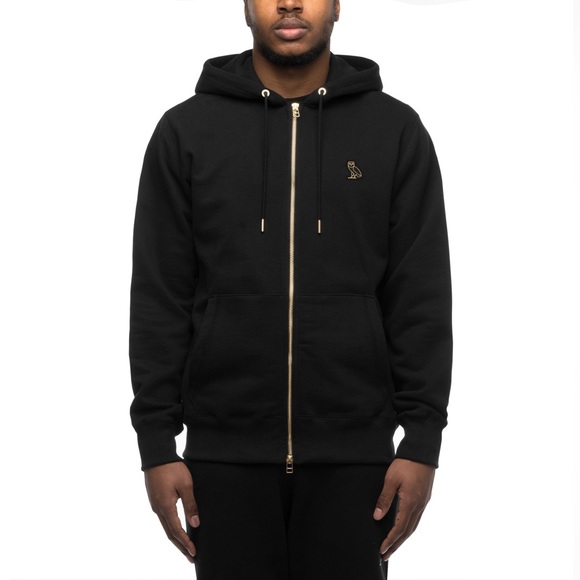 black zip up jacket nike